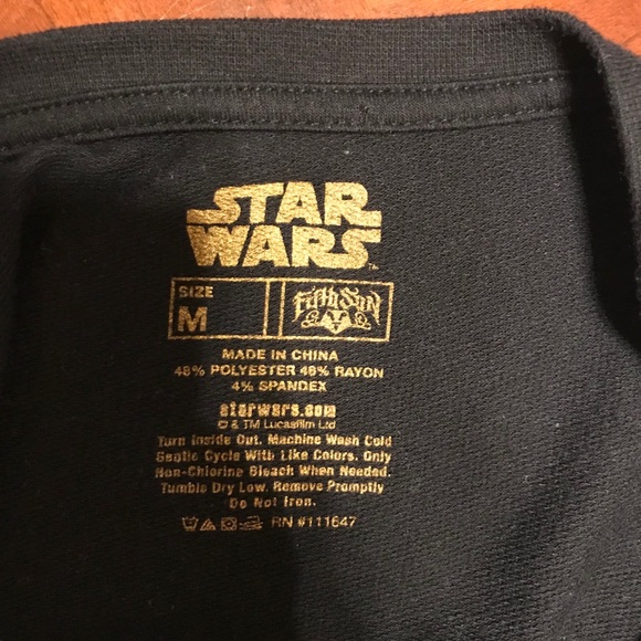 NWOT Fifth Sun Star Wars Darth Vader Top Medium - Picture 5 of 5